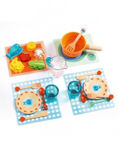DINETTE A TABLE LES CHATS DJECO